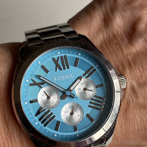 Fossil Chronograph Blue Dial Watch Unisex Round Silver Bracelet AM 4547 - Picture 5 of 9